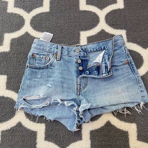 Levi’s 501 shorts
